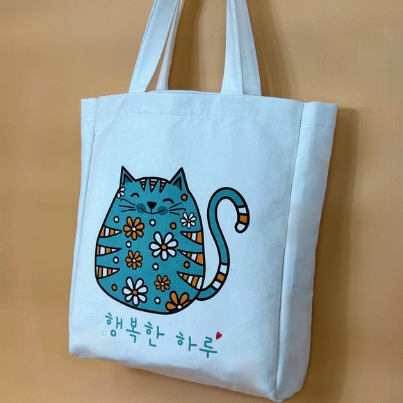 K-Pop Tote Bag White Flannel Fabric Material Cute Cat Design - Picture 6 of 7